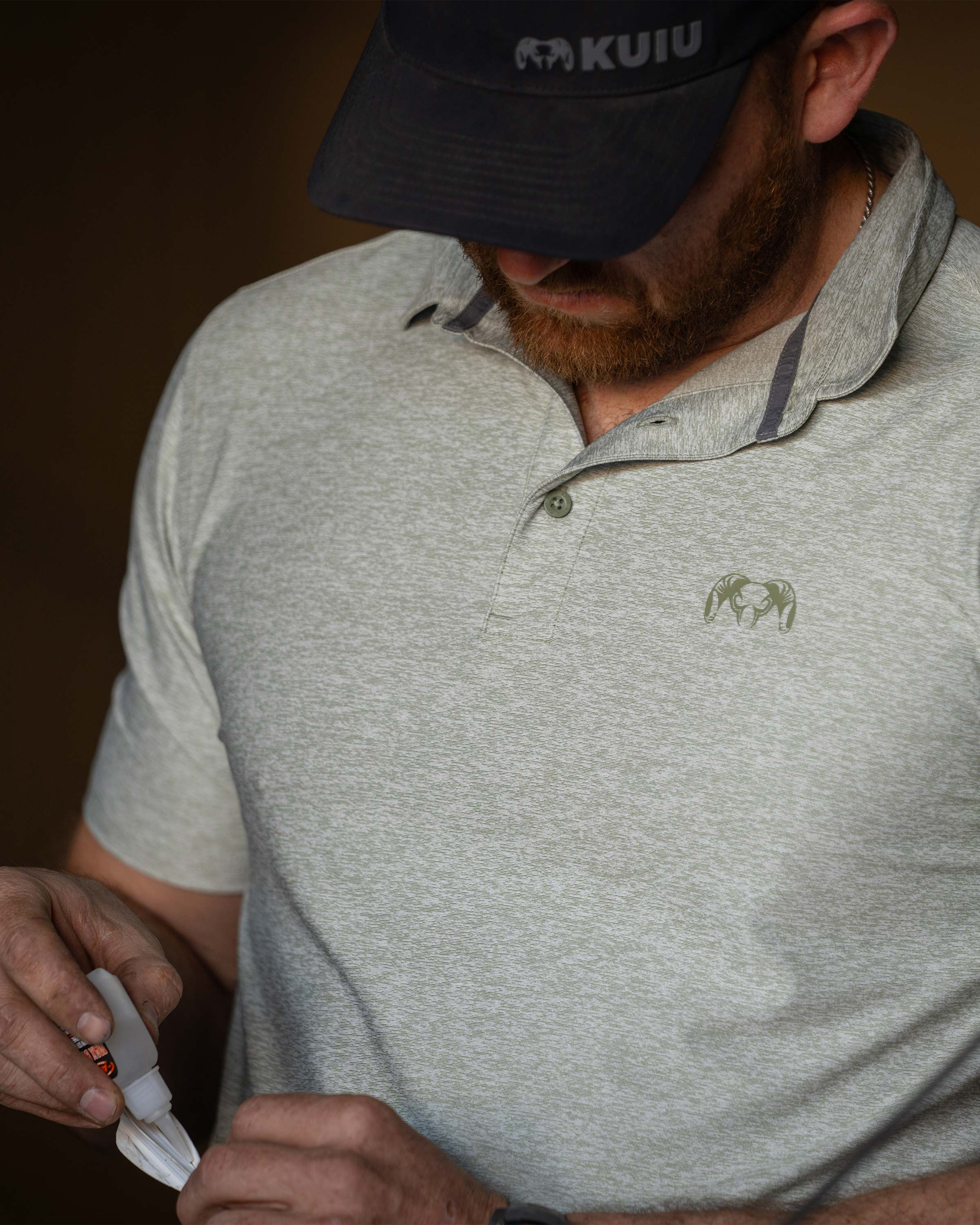 KUIU Performance Polo | Heather Buckbrush - Image 5