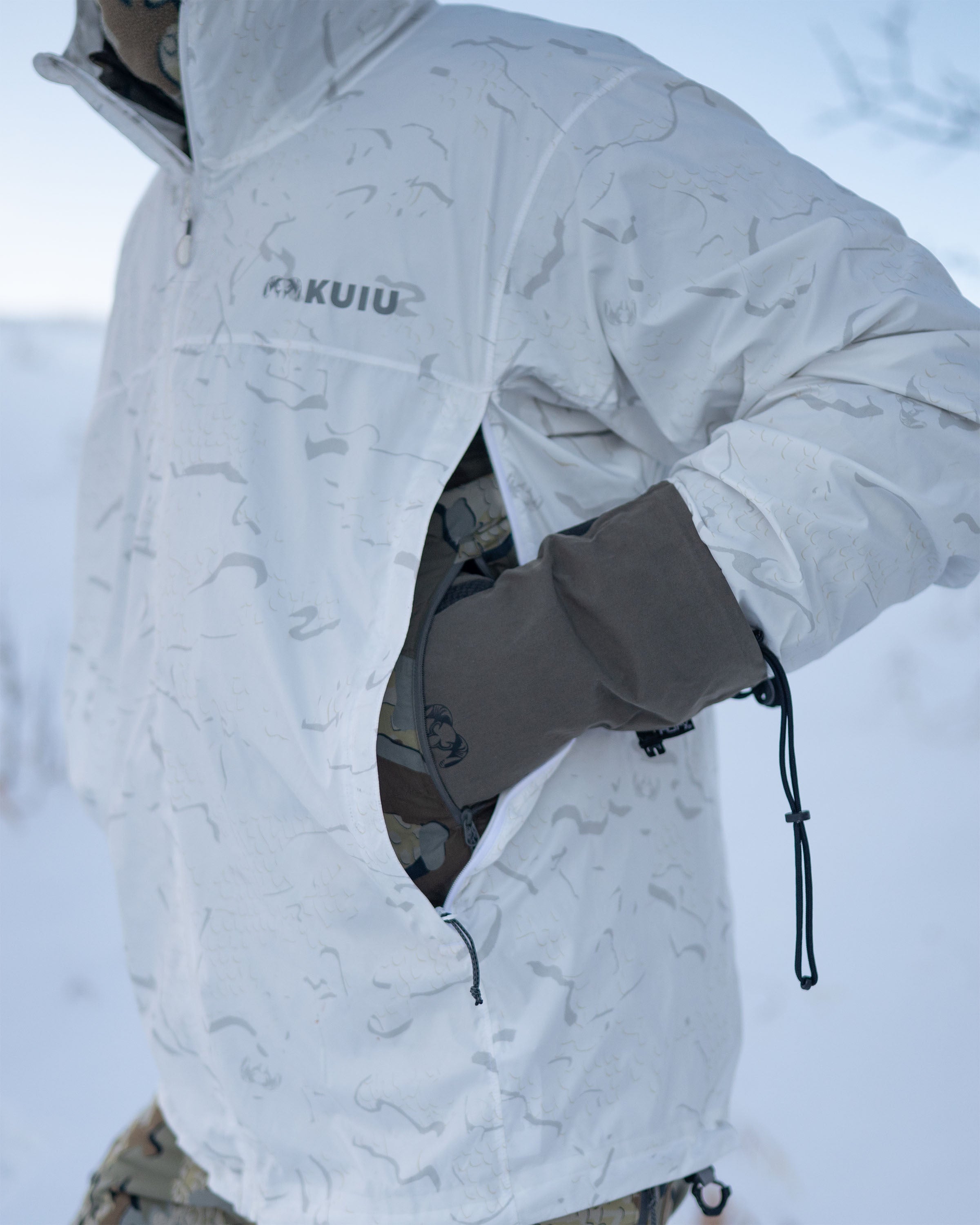 Snowfall Overwhites Set | Snowfall - Image 15