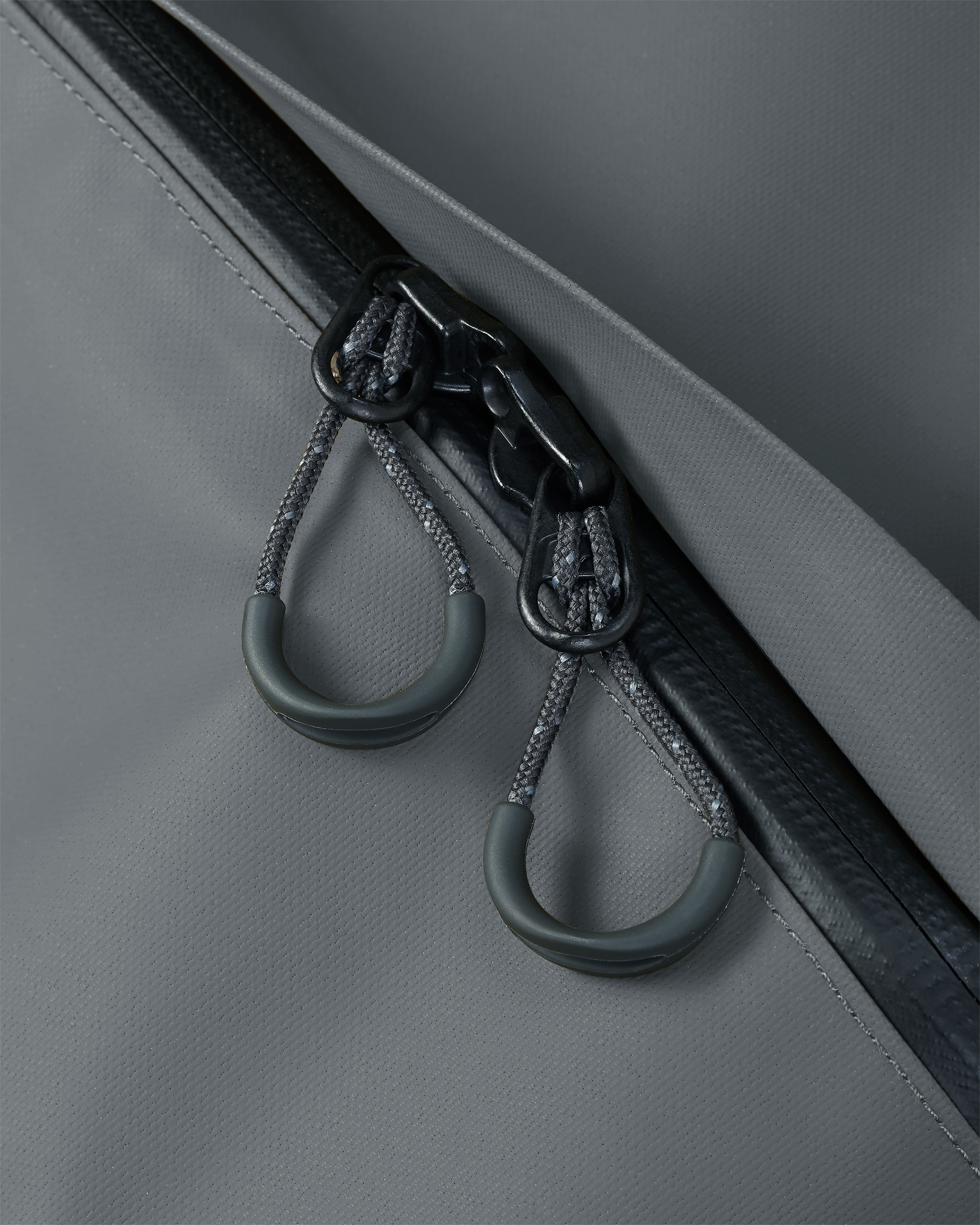 Taku BLSTX 4200 Duffel | Gunmetal - Image 3